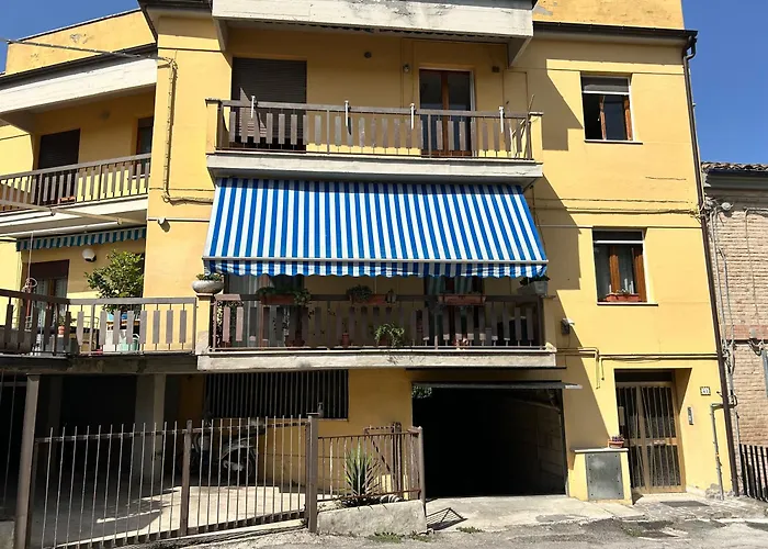 Don Carlo 3* تيرامو